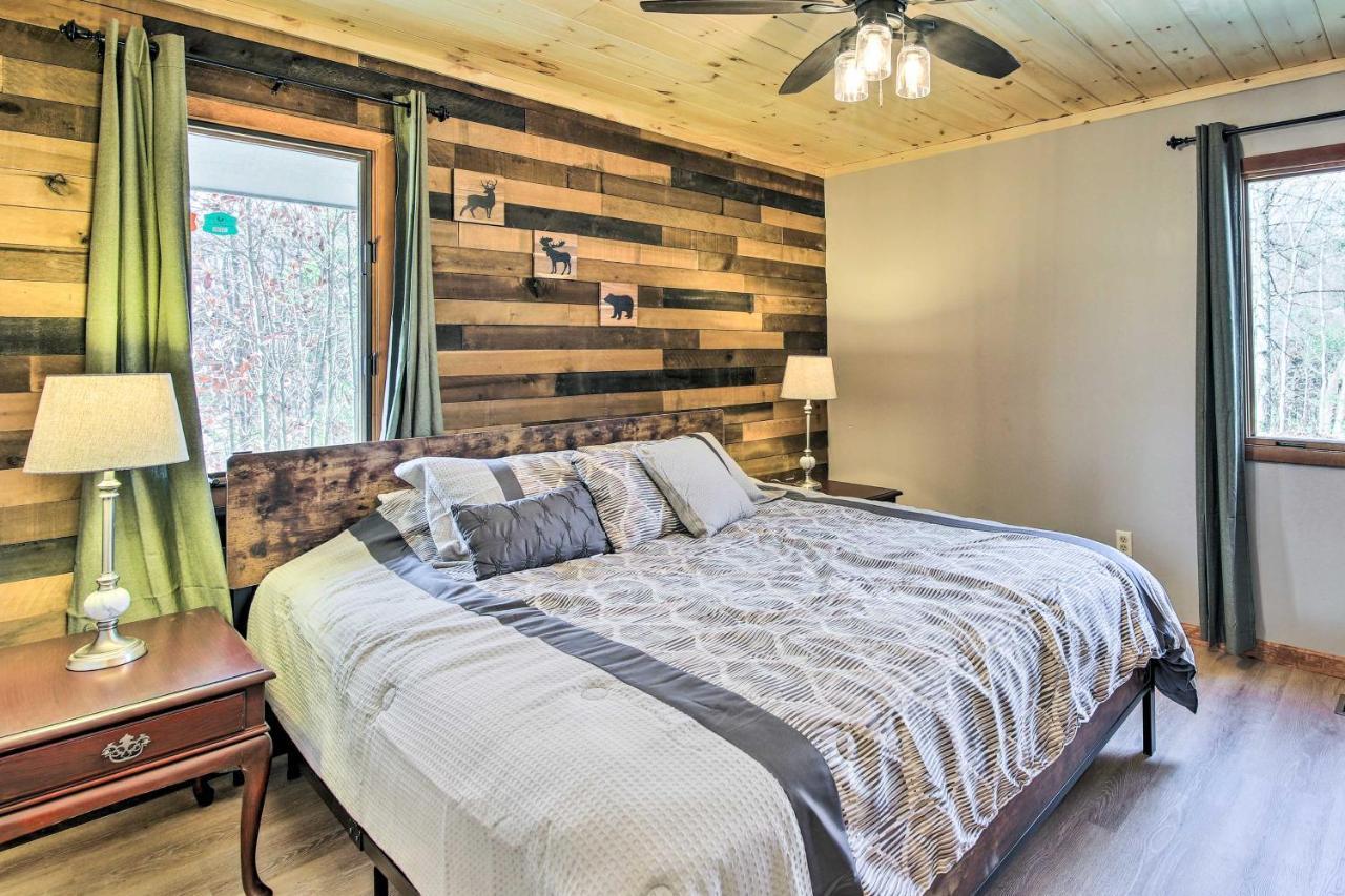 Gatlinburg Mountain Cabin With Hot Tub, Deck And Games Eksteriør bilde